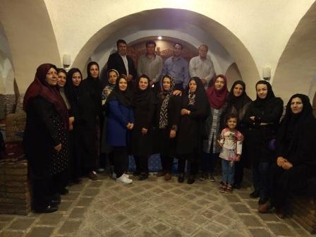 آیین شاهنامه خوانی در بروجن برگزار شد آیین شاهنامه خوانی در بروجن برگزار گردید