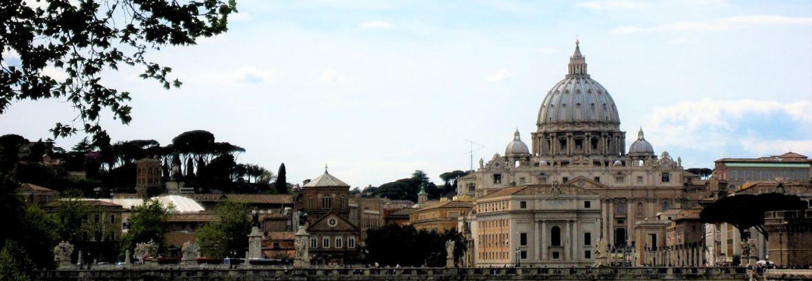 اینجا قلب مسیحیت کاتولیک است ، تصاویری از کلیسای پطرس مقدس در واتیکان