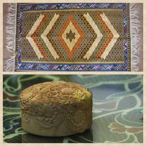 دو نشان بین المللی شورای جهانی صنایع دستی برای آثار هنرمندان دو نشان بین المللی شورای جهانی صنایع دستی برای آثار هنرمندان استان فارس