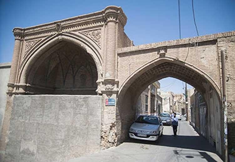 بافت تاریخی قم در کش و قوس تصمیم ها