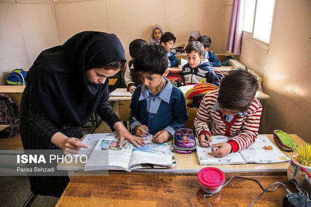 تدریس کتاب های آموزش شهروندی برای 340 هزار دانش آموز تبریزی