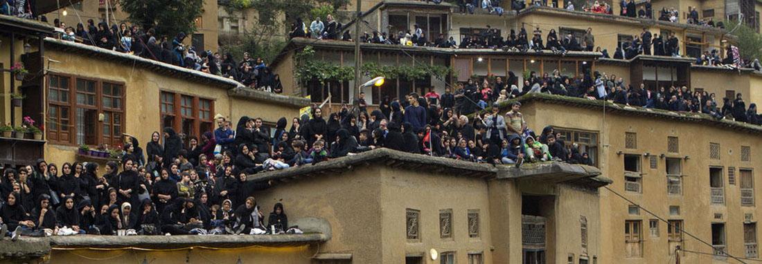 تصاویر آیین سنتی علم بندی در ماسوله ، ماسوله ششم محرم رنگ عزا گرفت