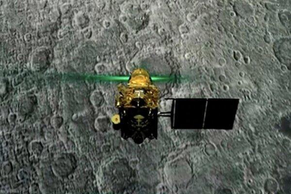 لندر هندی در راستا ماه گم شد