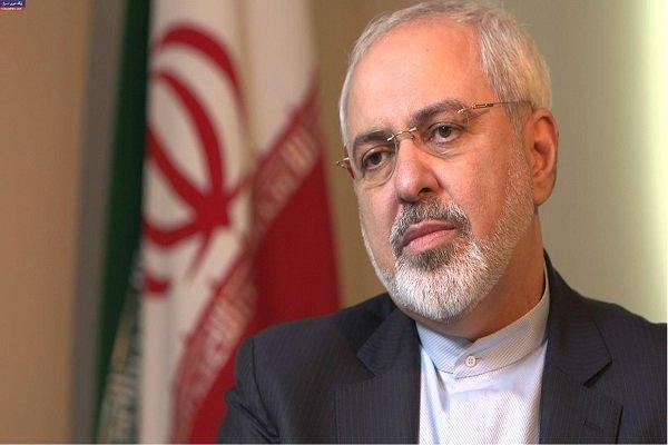ظریف: تیم بی، ترامپ را هدفی می داند که می توان او را به سوی ظریف: تیم بی، ترامپ را هدفی می داند که می توان او را به سوی جنگ سوق داد