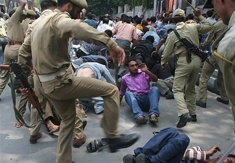 حکایت غم انگیز بی اطلاعی خانواده های کشمیری از سرنوشت عزیزانشان حکایت غم انگیز بی اطلاعی خانواده های کشمیری از سرنوشت عزیزانشان