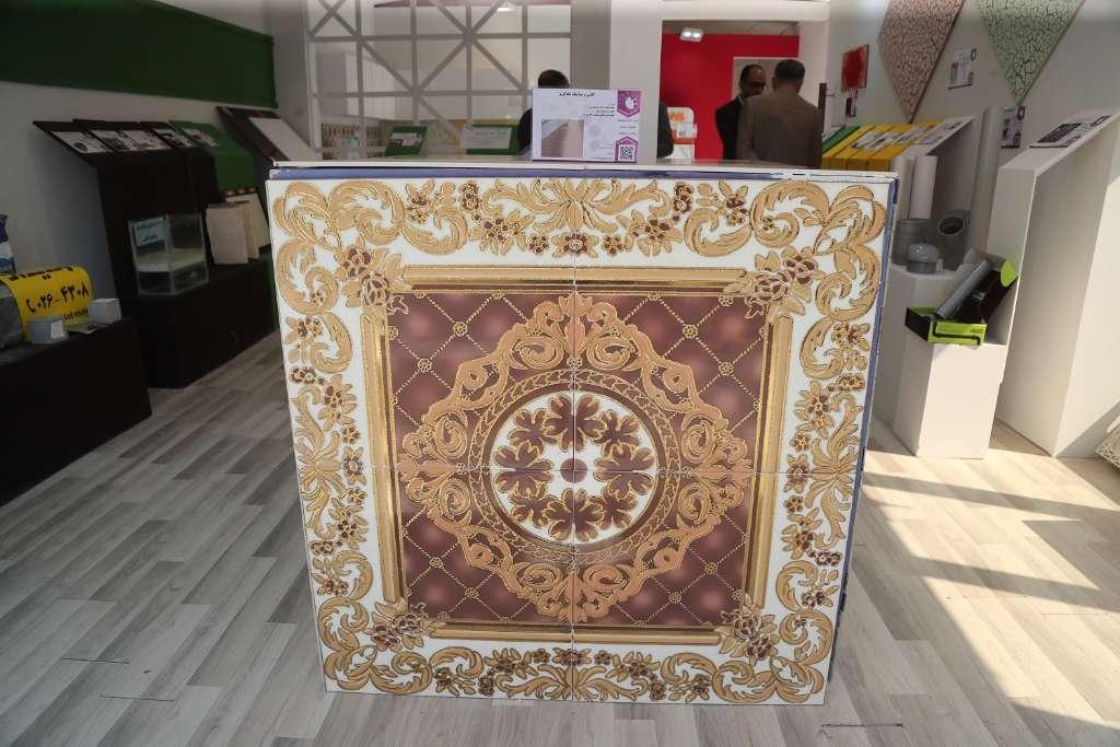 کاشی گرانیت لکه گریز در خانه نانویی به نمایش گذاشته شد