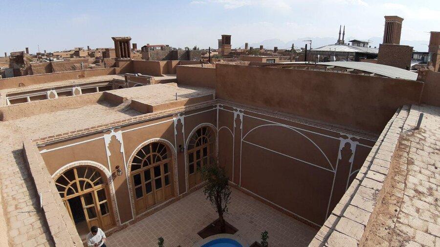 درهای خانه شاعر لب دوخته باز شد ، فرخی یزدی ؛ شروع گردشگر ادبی یزد