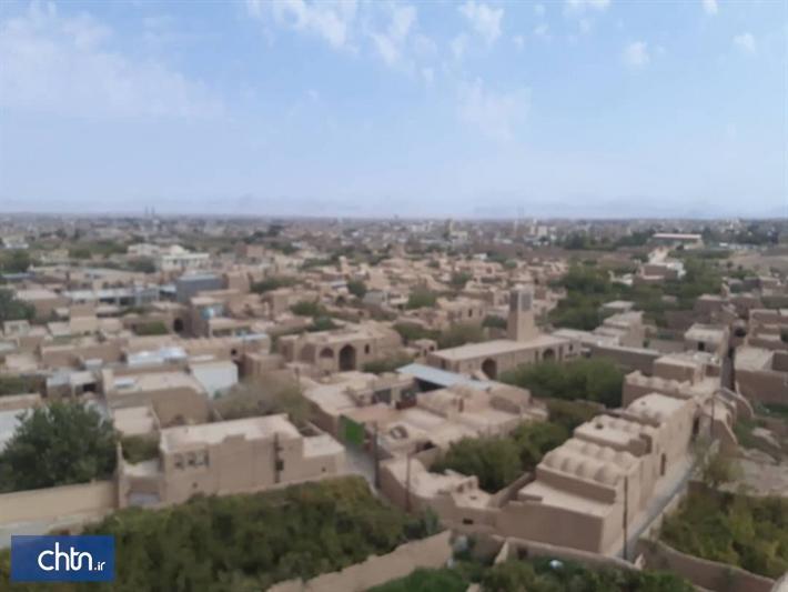حفاظت از 80 پشت بام تاریخی در میبد