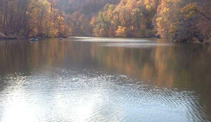 اینجا ارمنستان؛دریاچه دلیجان و کلیسای گغارد، عکس