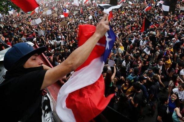 تداوم اعتراضات شیلی برای سومین هفته؛ رئیس جمهوری استعفا نمی دهد