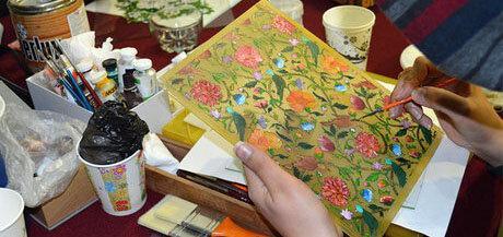 نمایشگاهی از احیای کاشی های قدیمی از صفویه تا قاجار