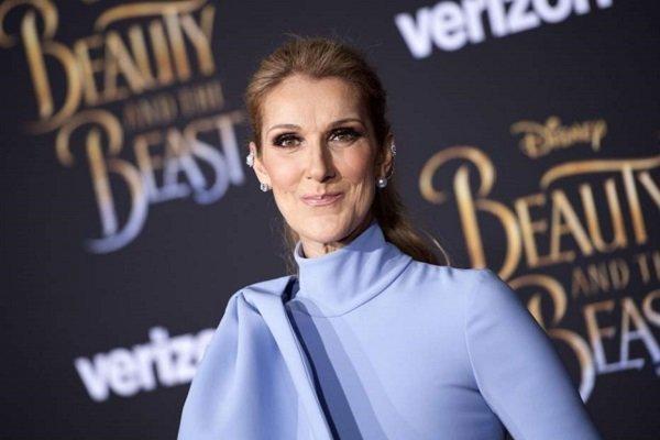 زندگی خواننده تایتانیک فیلم می گردد