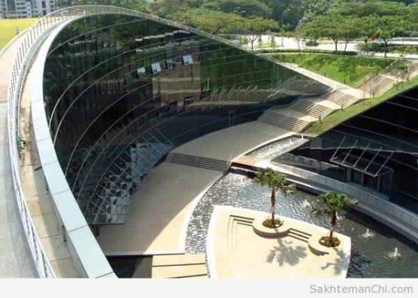 نما سازی مدرن ساختمان با کرتین وال (curtain wall)