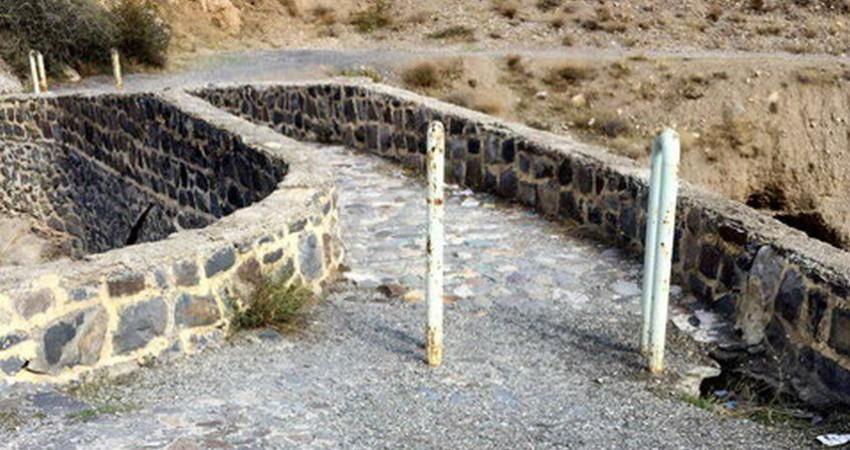 پل قاجاری منقل کباب پزی شده