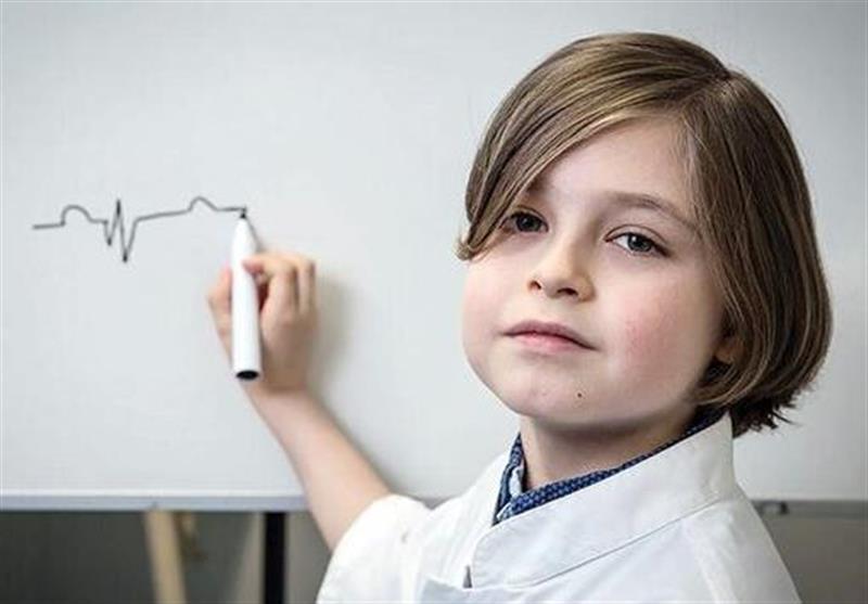 پسر اعجوبه 9 ساله از دانشگاه فارغ التحصیل می شود!