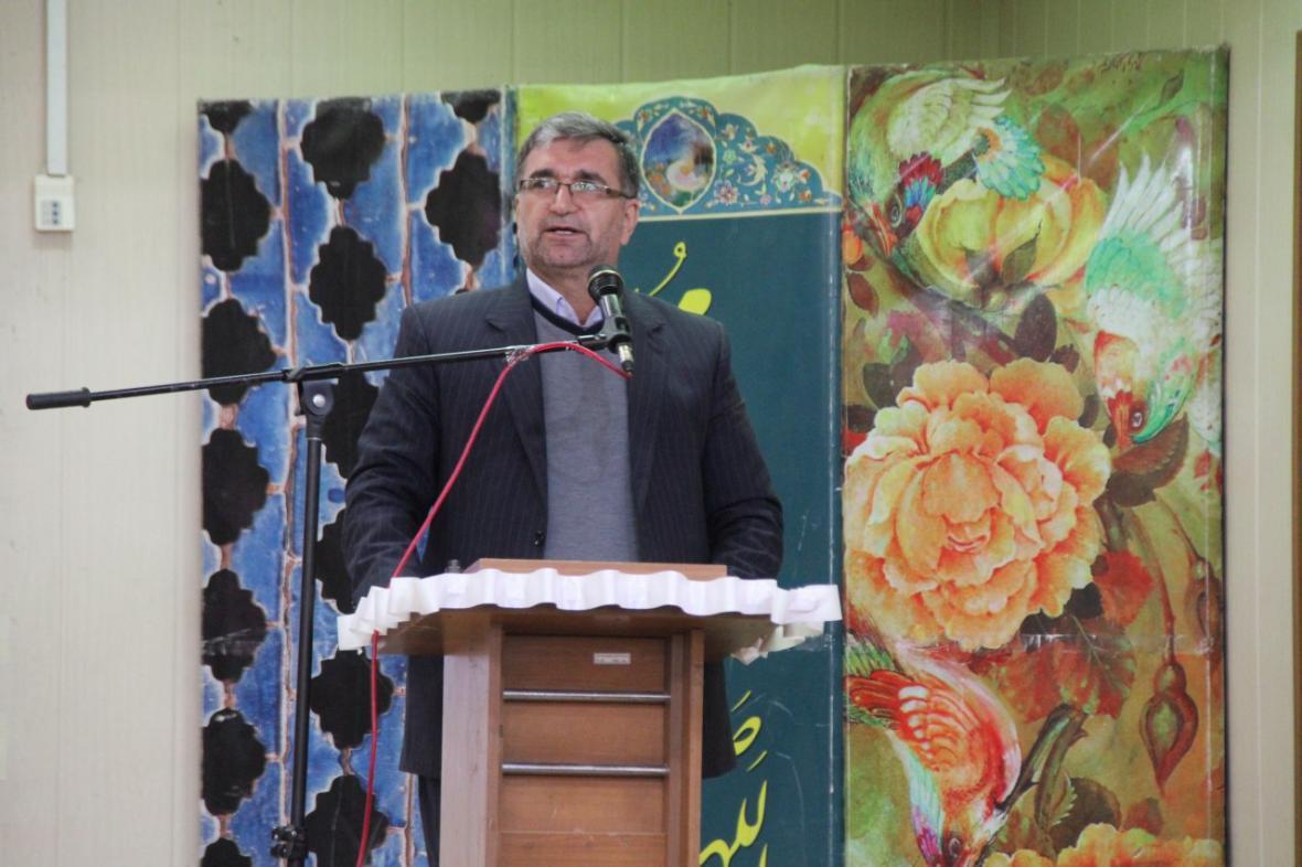 معلمان امید را در دل دانش آموزان زنده کنند معلمان امید را در دل دانش آموزان زنده نمایند