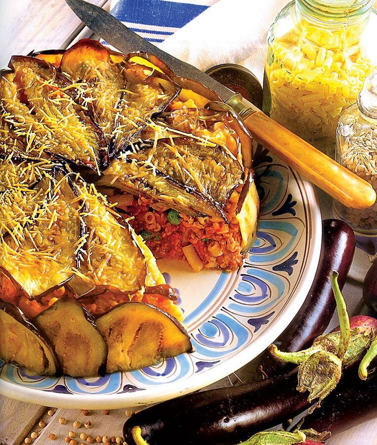 نحوه پخت کیک بادمجان و ماکارونی ، غذای جوان پسند