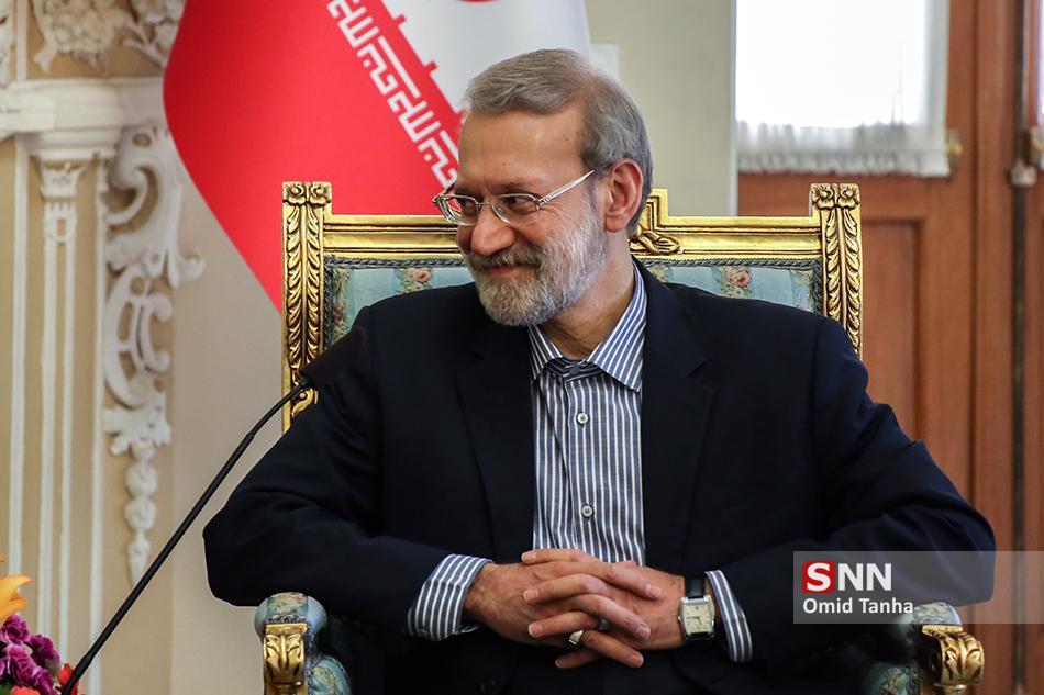 لاریجانی وارد کرمانشاه شد لاریجانی وارد کرمانشاه شد