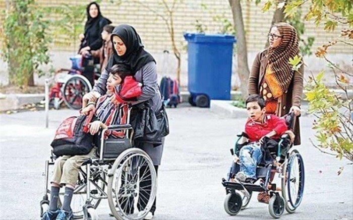تاثیر منفی گرانی بنزین بر زندگی و درمان معلولان