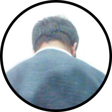 سرنوشت شوم زن خانه دار در اتاقک شیطان سرنوشت شوم زن خانه دار در اتاقک شیطان