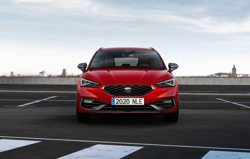 ترکیب سیستم هشدار نقطه کور با نورپردازی داخلی در سئات لئون جدید