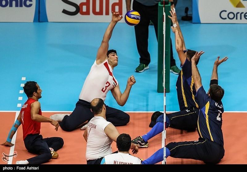 پیروزی یک طرفه تیم مردان ایران مقابل میزبان