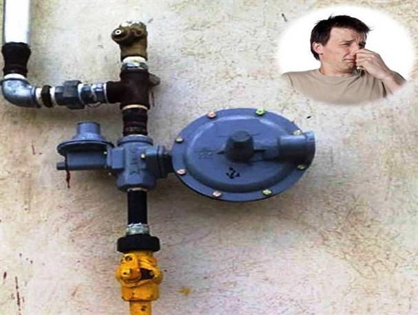 انتشار بوی گاز در شیراز ناشی از جابجایی لوله است