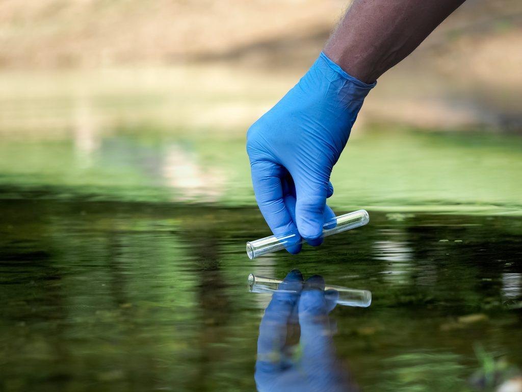 تشخیص منبع آلودگی آب با ردیاب های نانویی امکان پذیر است