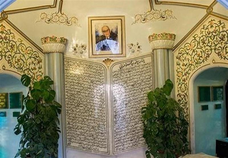 هنرمندان کشور برای یادمان پرفسور حسابی طرح ارائه دهند