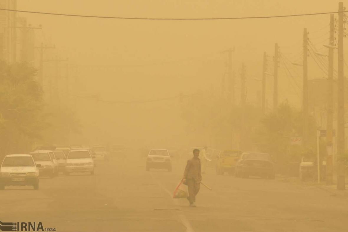 خبرنگاران احتمال وقوع گرد و خاک در بعضی مناطق خوزستان