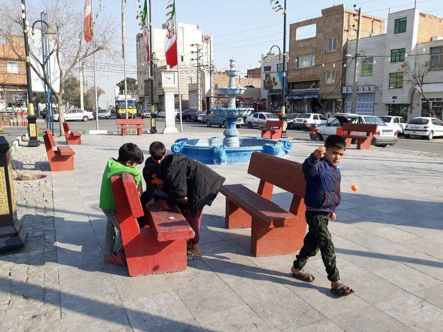 اینجا ماسک هست، ولی مشتری نیست