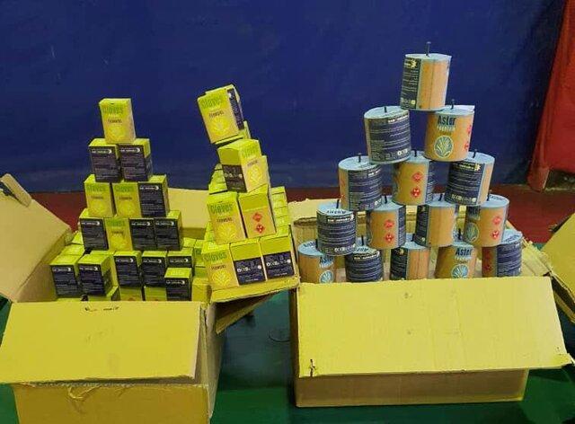 کشف نزدیک به 6 هزارعدد انواع مواد محترقه در مراغه