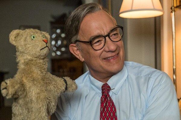 روزی زیبا در محله دیده شد، تحسین تام هنکس از سوی منتقدان