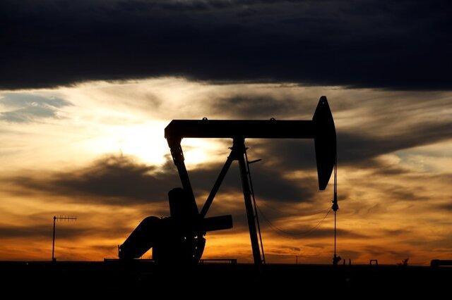 سقوط 10 میلیون بشکه از تولید نفت جهان