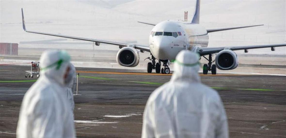 خبرنگاران فرود اولین هواپیما در ریاض برای انتقال لبنانی های مهاجر