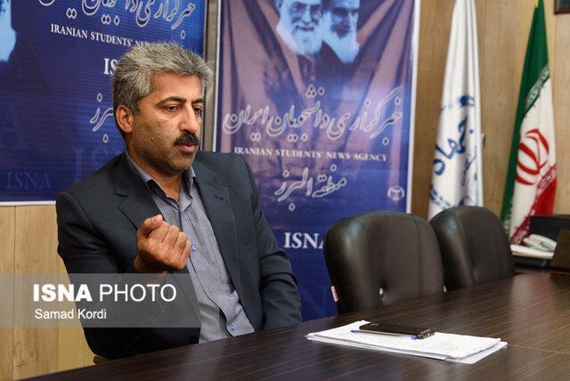در صورت احتیاج به حیات وحش غذارسانی می کنیم