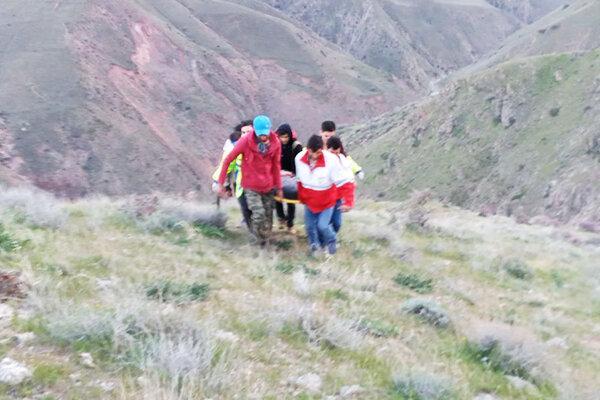 نجات جان کوهنورد ماهنشانی