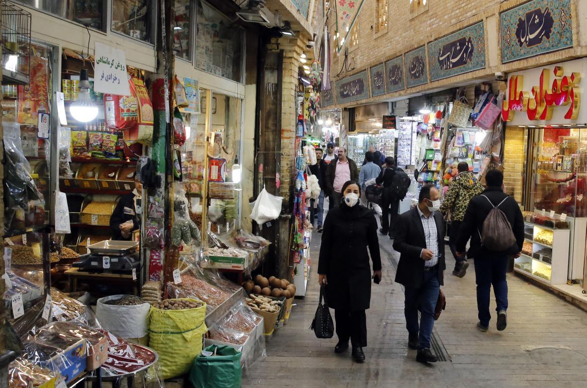 آغاز به کار مغازه های تهران
