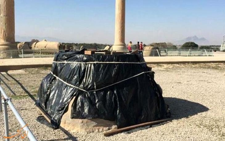 چرا ستون های کاخ آپادانا را با کیسه های سیاه پوشانده اند!؟