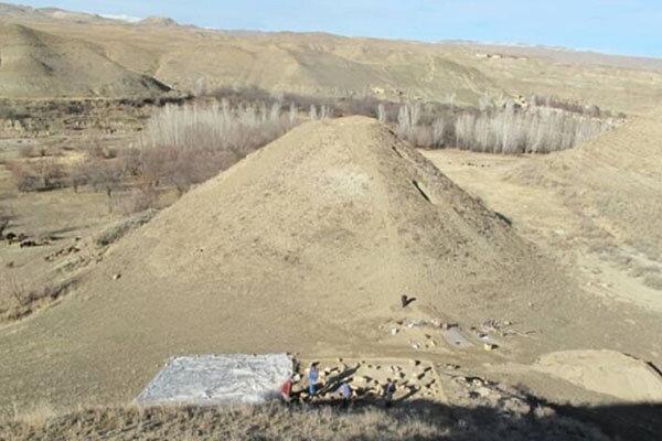 کشف محوطه تاریخی در سد مراش ماهنشان