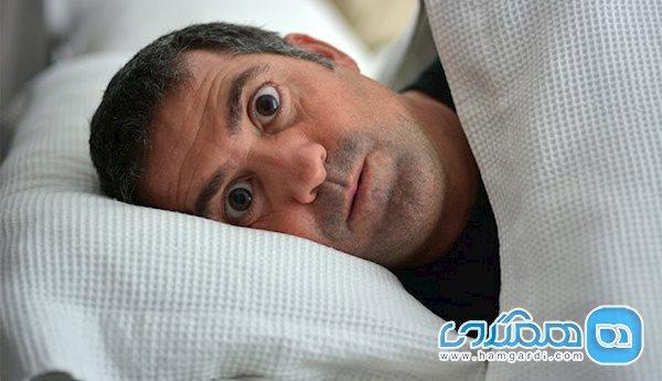 10 مورد از ناسالم ترین عادت های خواب که آسیب زا هستند