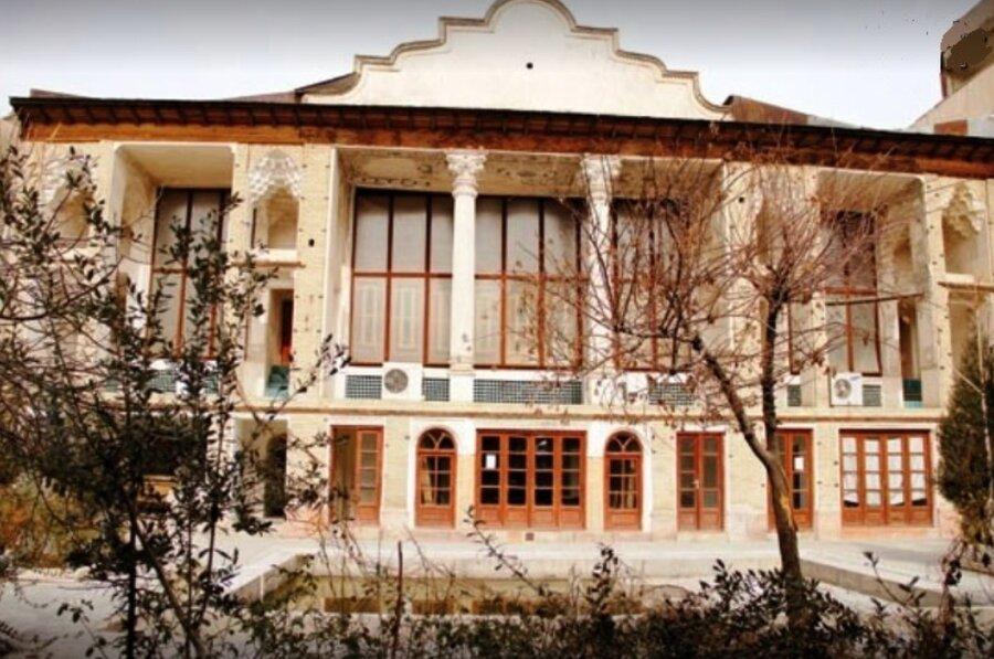 نابودی در کمین حیدر تکیه سی تبریز ، آخرین باقی مانده های بافت قاجاری تبریز نفس های آخر را می کشند