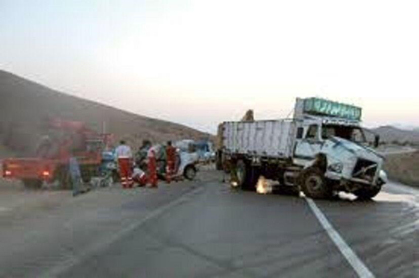 خبرنگاران حادثه رانندگی در محور سرچم - اردبیل 2 کشته و 2 مصدوم به جا گذاشت