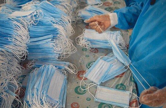 توزیع ماسک و مواد بهداشتی در سینماها توزیع ماسک و مواد بهداشتی در سینماها