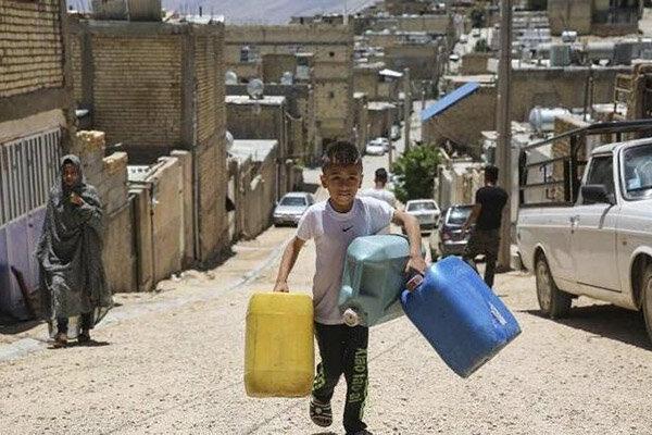مشکل تامین آب شرب در چند قدمی شیراز! ، کسی جوابگوی قحطی آب نیست