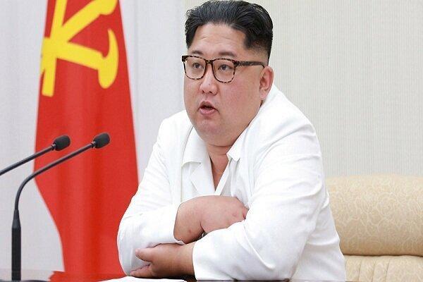 آفتابی شده دوباره کیم این بار با لباسی متفاوت، عکس