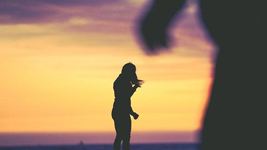 حسادت ناسالم، زندگی مشترک را نابود می نماید