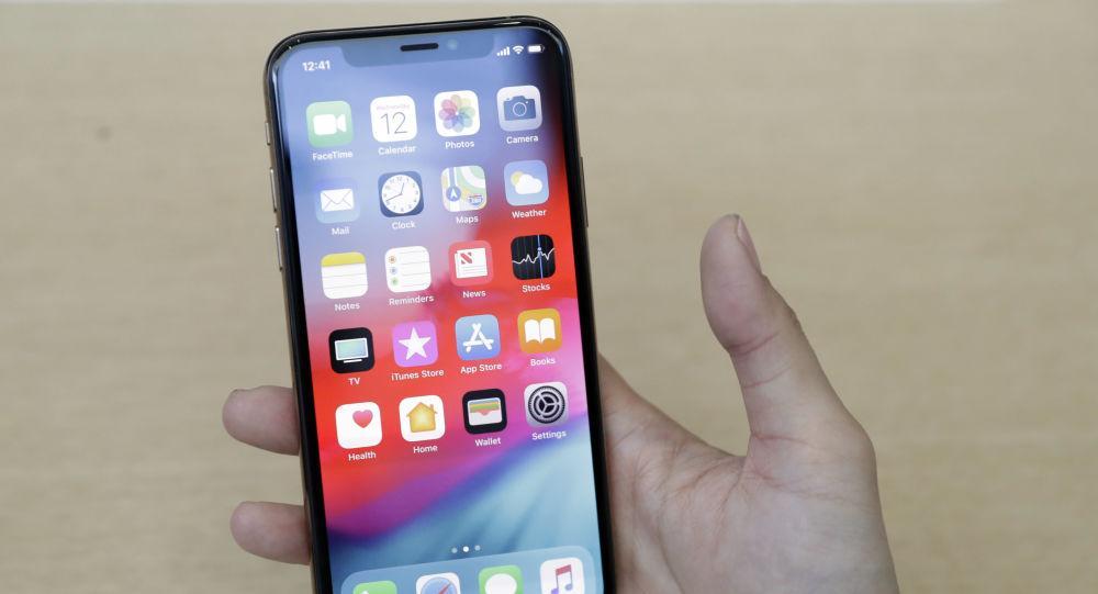 مدل های جدید آیفون، هدفون و آداپتور ندارند!