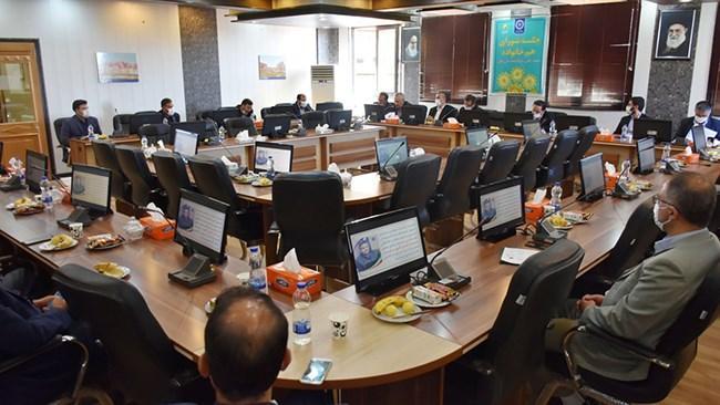 تصمیم گیری بدون مشورت با بخش خصوصی مشکل آفرین شده است