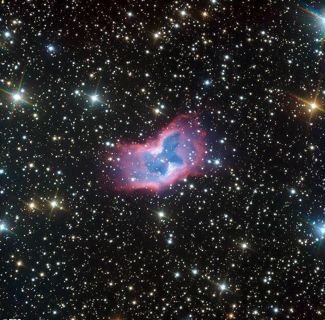 پروانه فضایی شگفت انگیز رصد شد